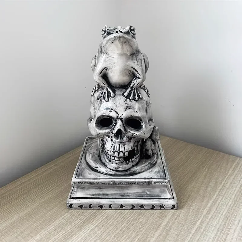 Ceramic Frog Skull Moulding Ce - Home Fragrance Products のレビューと価格